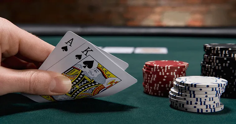 Trò Chơi Poker Tại VuaBet: Hướng Dẫn Cho Người Mới Bắt Đầu